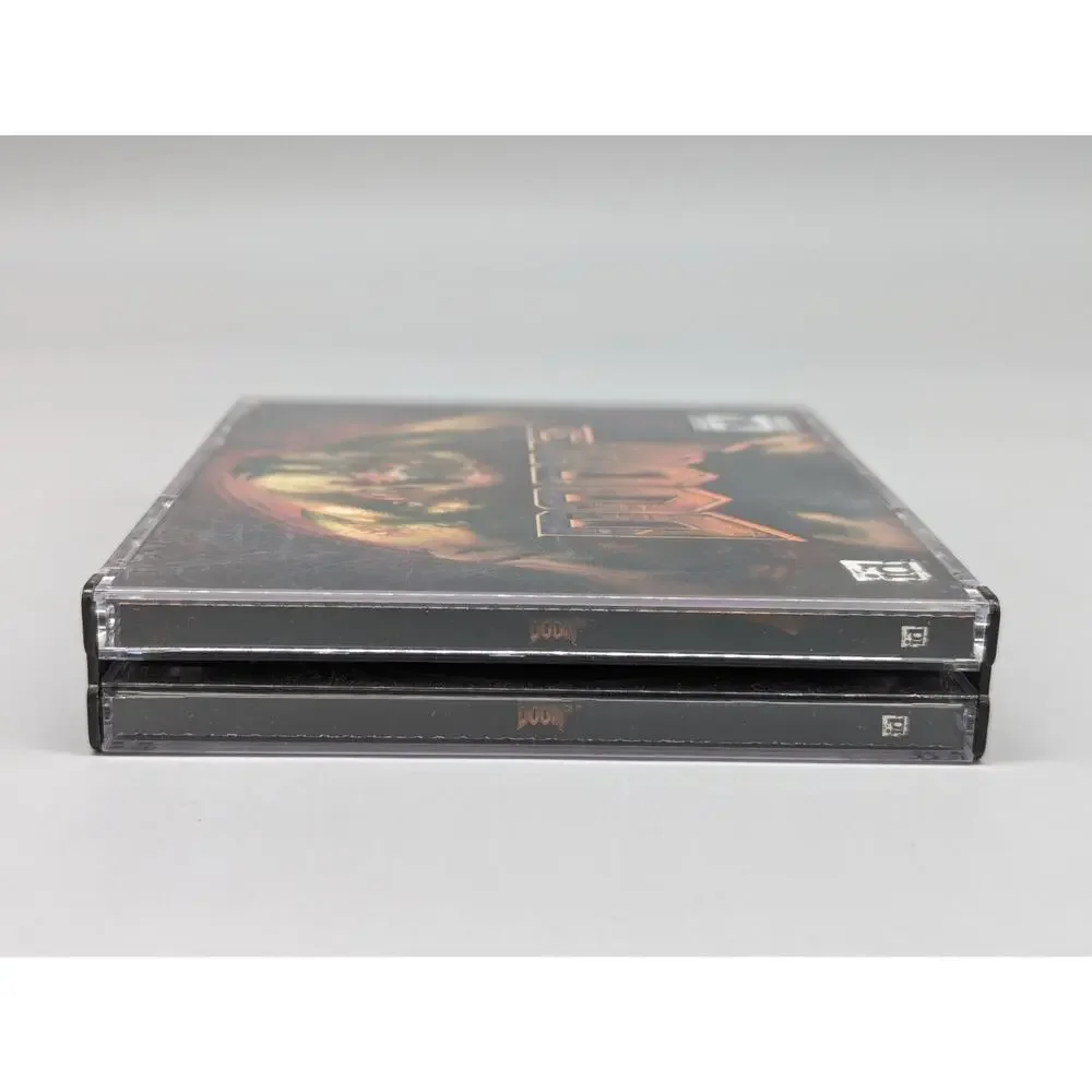 Doom 3 PC CD-ROM Video Game Activision ID 2004 Tested 3 Discs